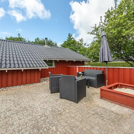 Danna - 850m To The Fjord By Interhome *